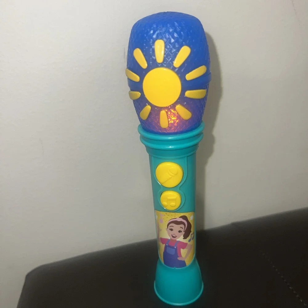 Ms Rachel Microphone Toy for Toddlers with Built-in Music and Lights Designed‎